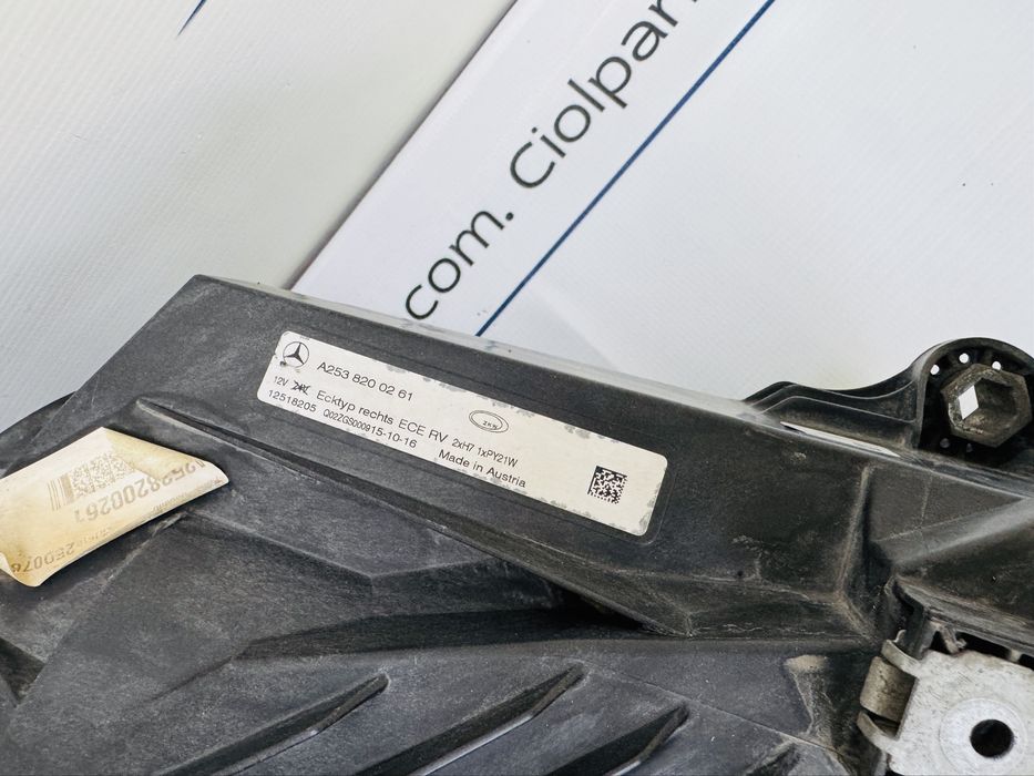 Far dreapta halogen Mercedes GLC cod A2538200261