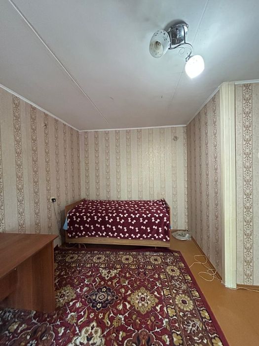 Продаётся 1,5- Ка на Стрелке