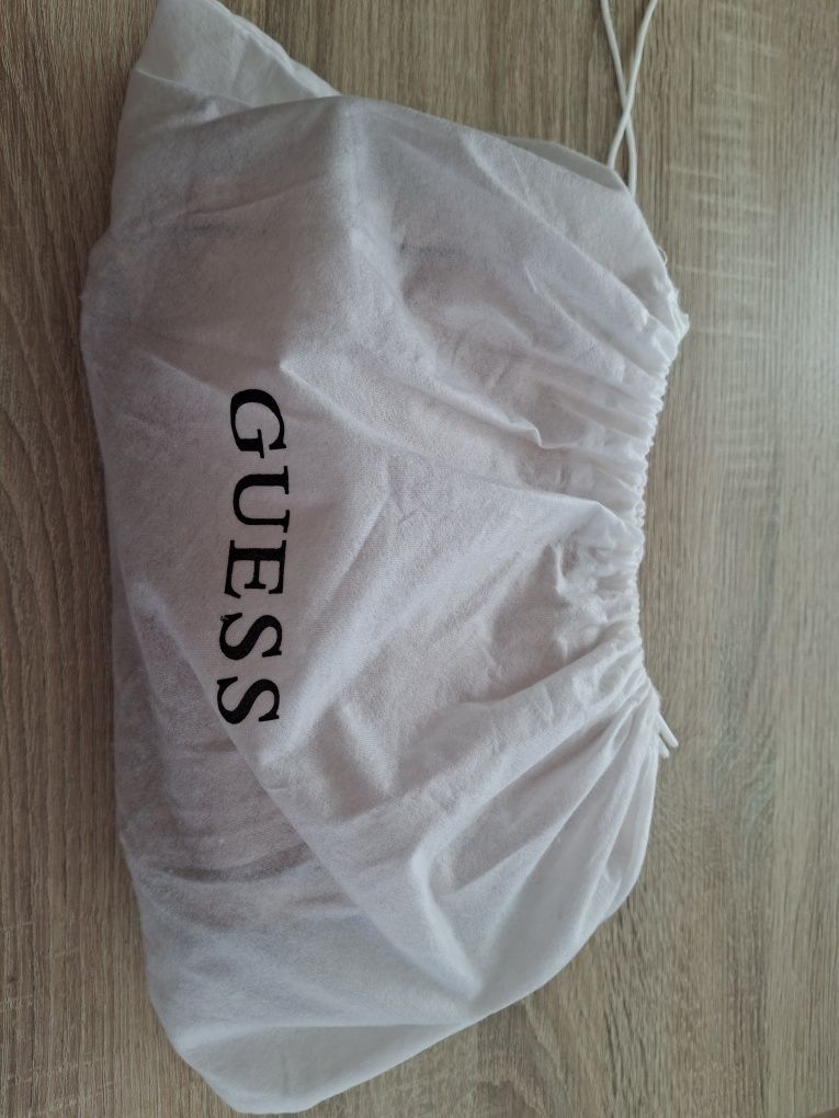 Чанта през рамо GUESS