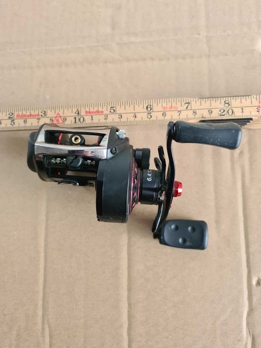 Set pescuit Abu Garcia – Lansetă RS 902 MH + Mulineta Revo SX L