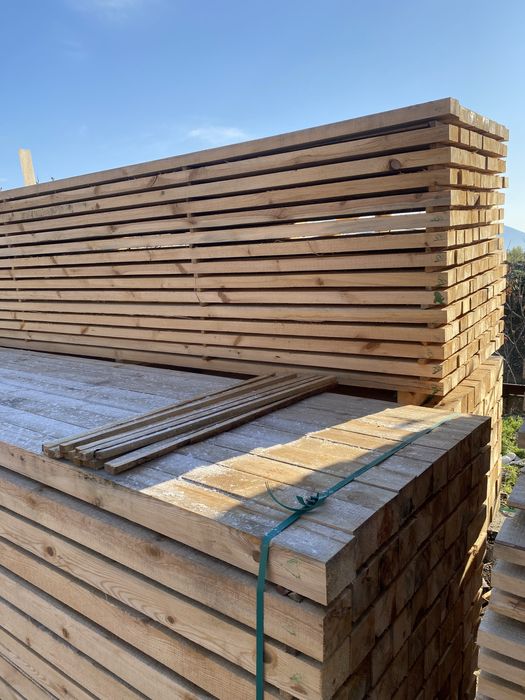 Дървен строителен материал