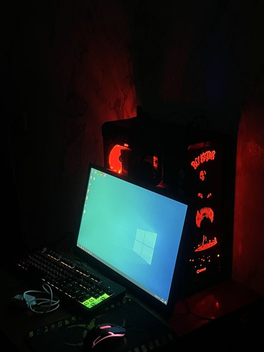 Компьютер Монитор Клавиатура Мышь