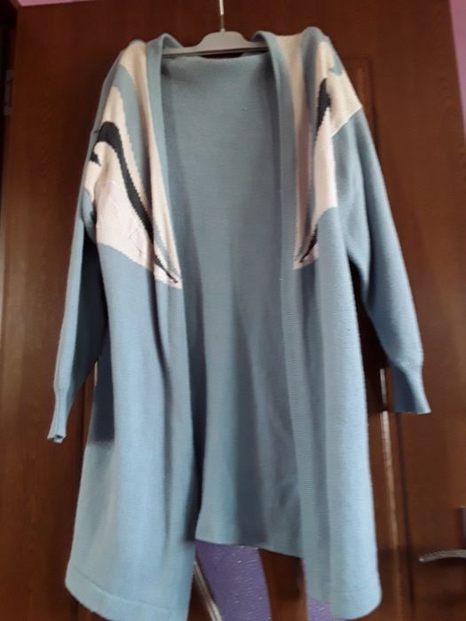 Vând Cardigan Damă Lung Gros Mărimea XL -XXL