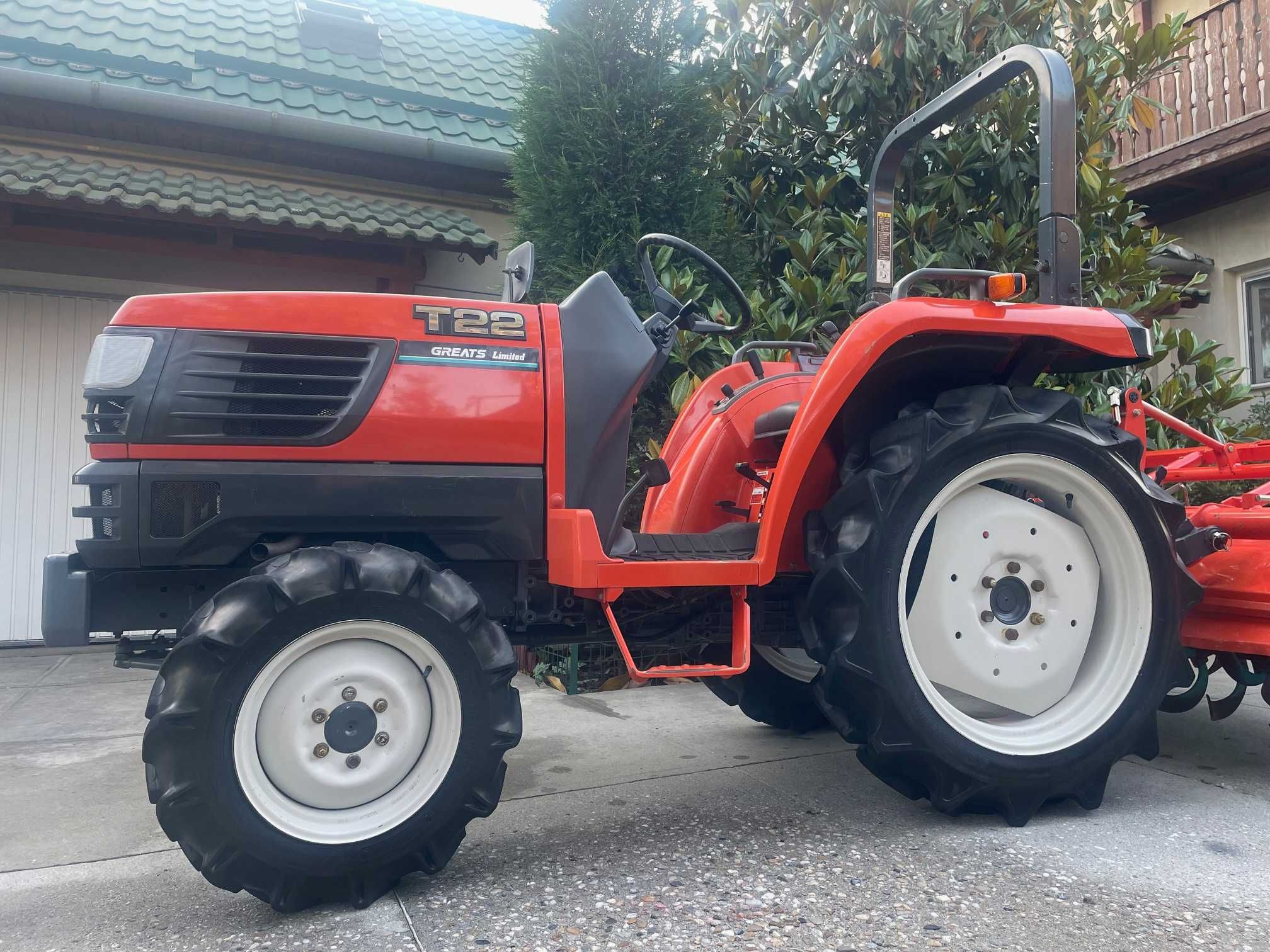 Tractor japonez Kubota T-22-4X4, 22CP