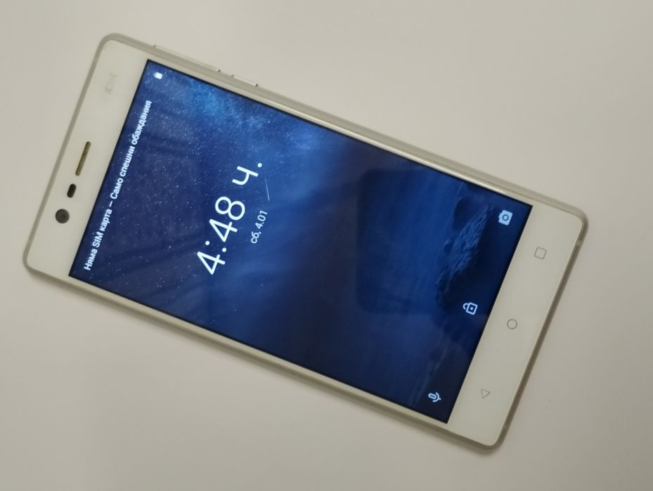 Продавам Nokia 3 бял