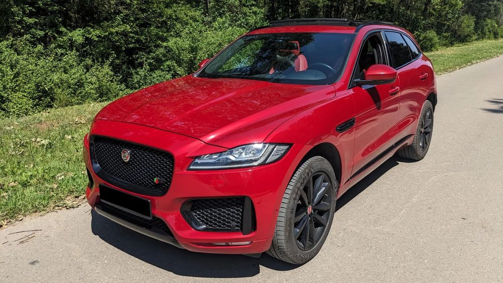 Jaguar F-Pace F-Pace S Black Pack AWD 380CP 3.0 Supercharged V6, Piele, panoramic