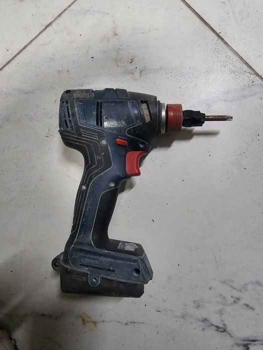 Винтоверт bosch 200 ньютонов отличен для монтажника