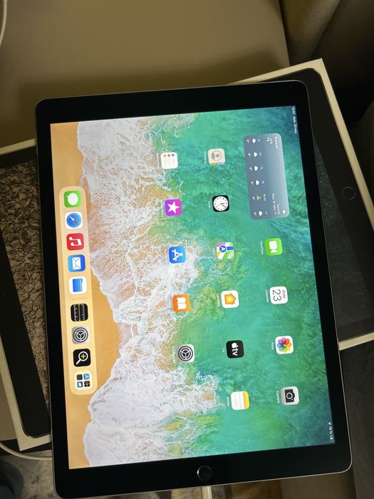Vand iPad pro 12,9 inci, generatia a 2-a