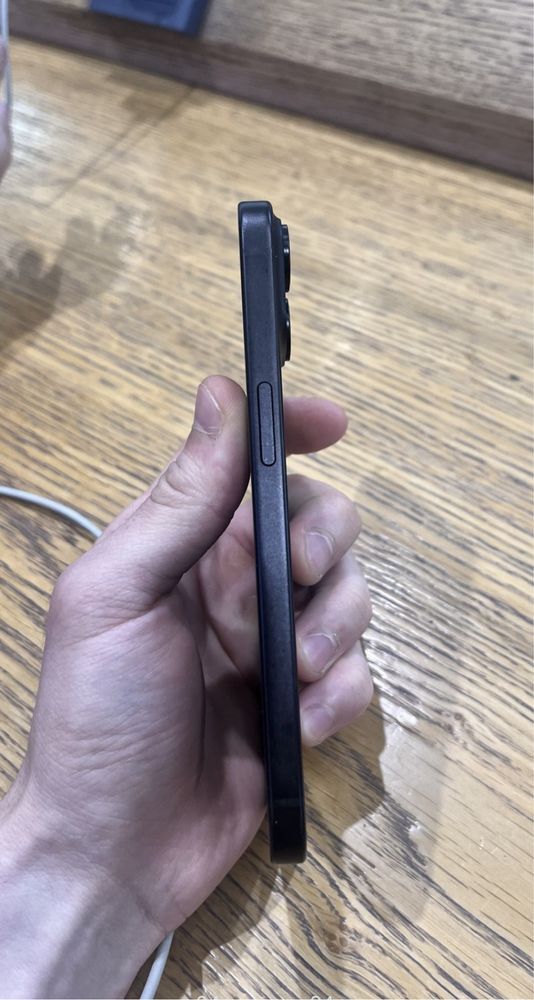 Продается Iphone 15