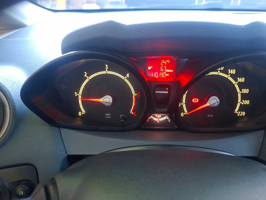 Vand Ford Fiesta 2008 Diesel. Unic propietar