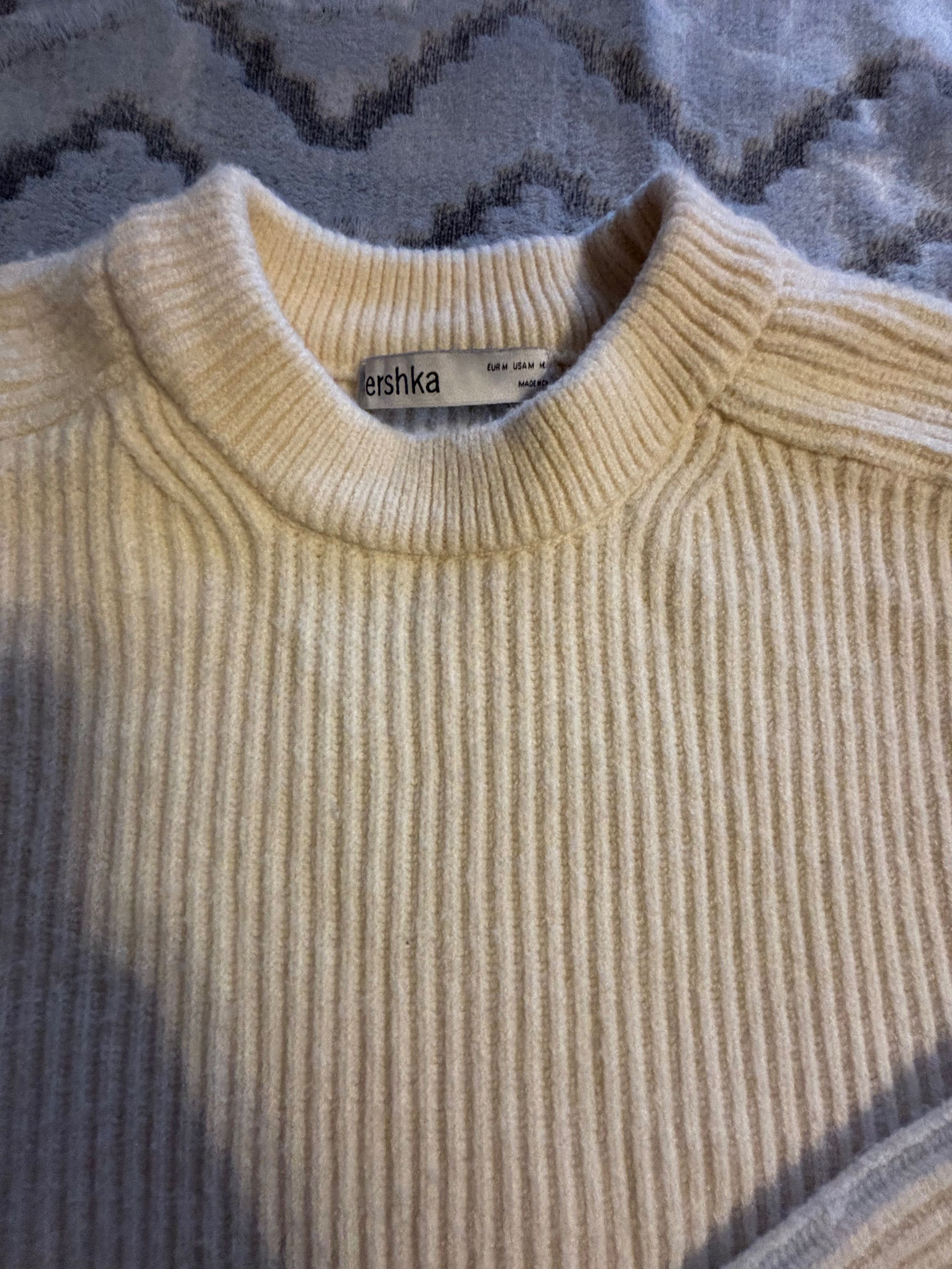 Дебел пуловер bershka