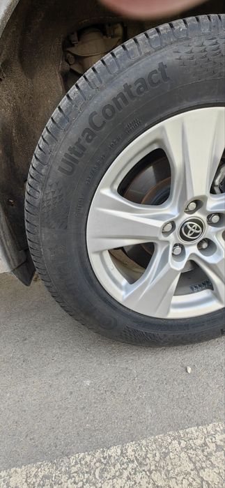 гуми Continental UltraContact 225/65 R17 – подходящи за Toyota RAV4