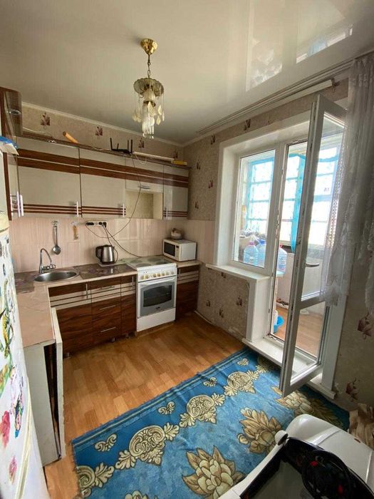 Продам 1 ком. кв в районе ТД Короны.