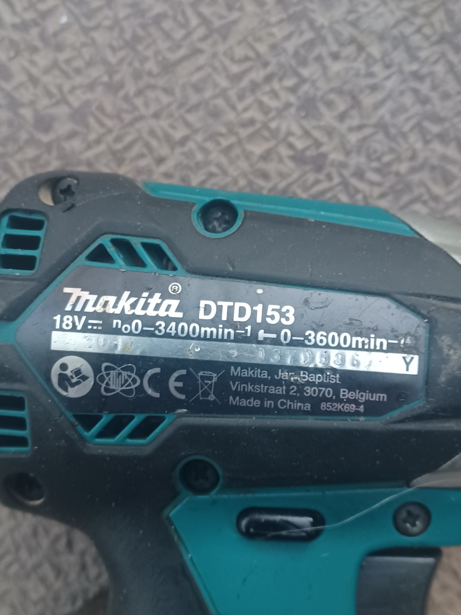 Impact cu bit MAKITA DTD 153