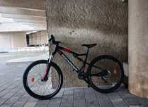 Vand sau schimb bicicleta Rockrider st530s M , nou, va rog cititi desc