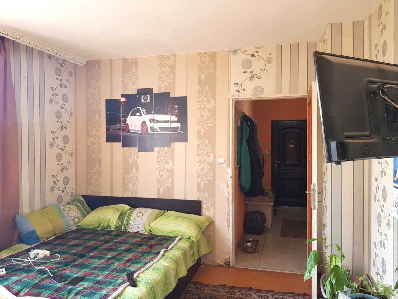 Дава се под наем Двустаен апартамент в Русе, Чародейка - Юг - 60 кв.м за 64500 € - Снимка #2