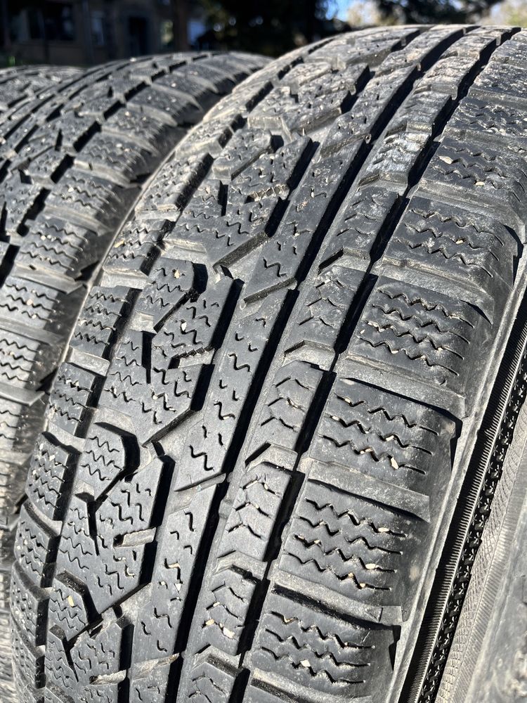 гуми M+S KUMHO 215/70R/16 100T