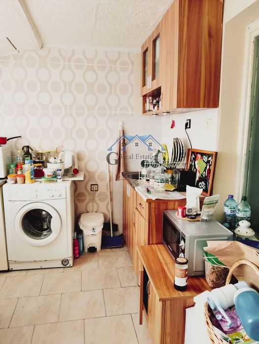 Продава се Четиристаен апартамент в Варна, Левски - 122 кв.м за 1763 €/кв.м - Снимка #2