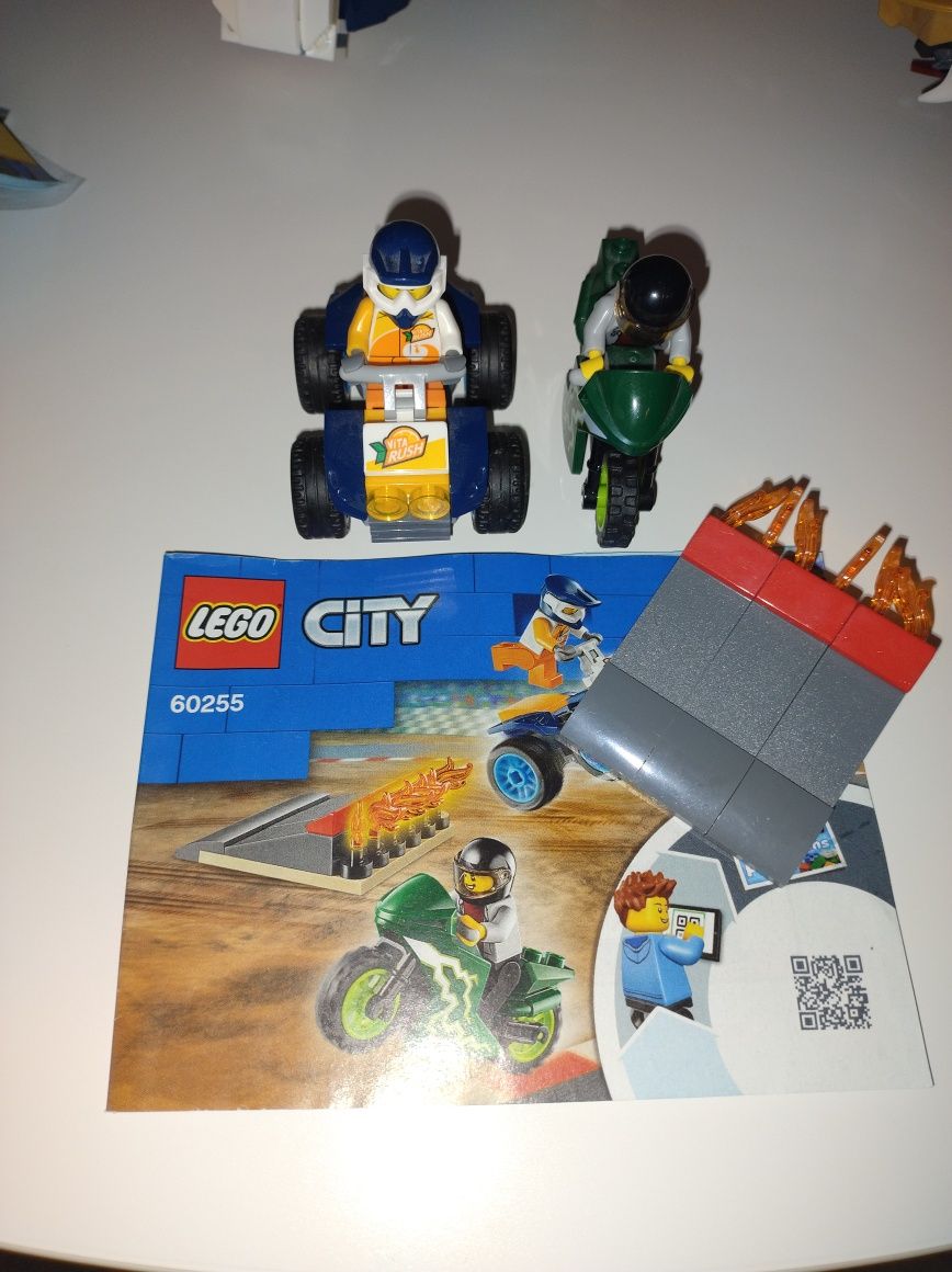 Lego City 60255 (3 piese)