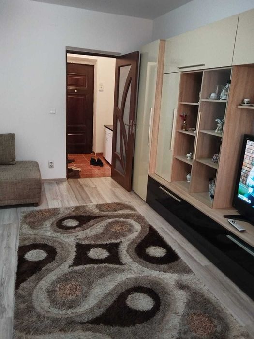 Garsoniera de inchiriat