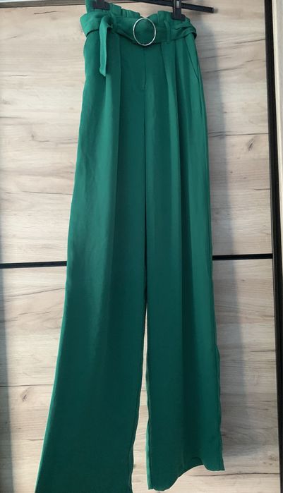 Pantaloni largi, marimea xs