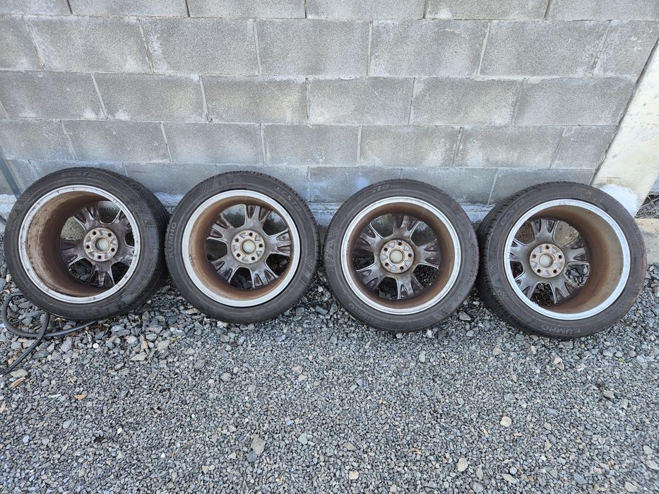 Джанти с летни гуми Kumho 225/45/17 Audi 17 цола