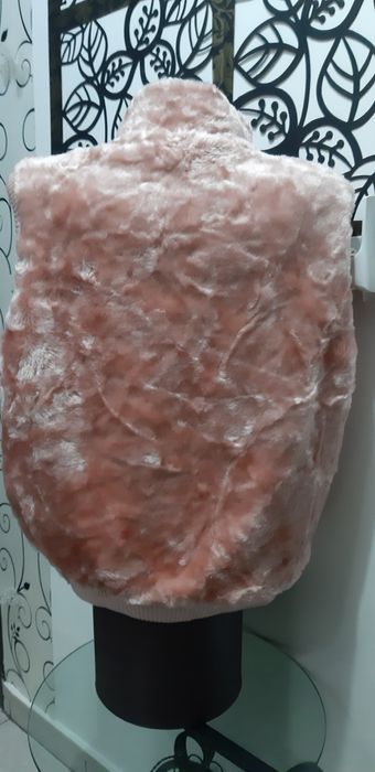 Vesta superbă de blăniță roz nouă