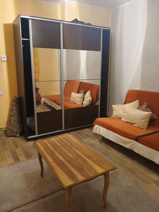 Închiriez garsoniera Ultra Central