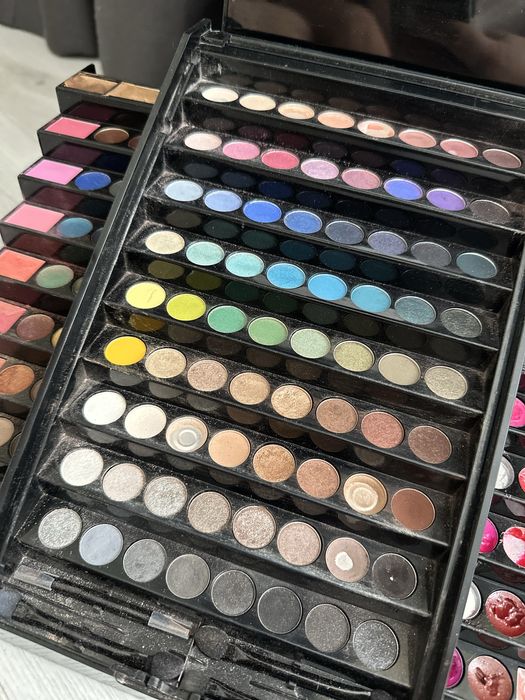 Гримове на Сефора