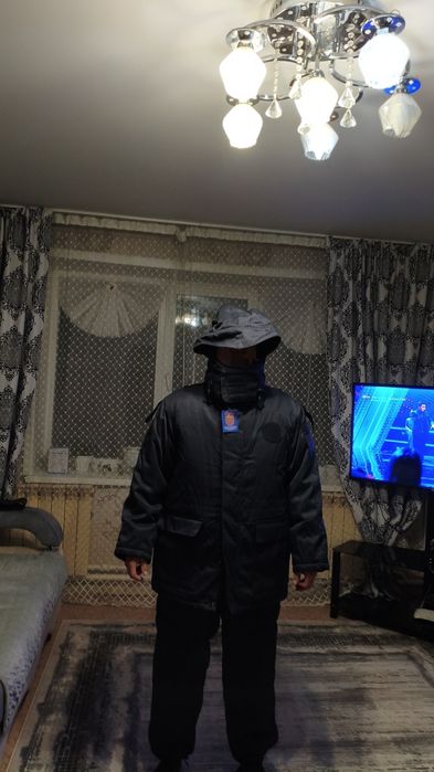 Продам войсковой бушлат с комбенизоном.