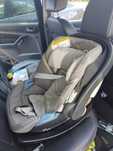 Столче за кола (кошница) Cybex Aton 5 + Isofix база Base 2 fix