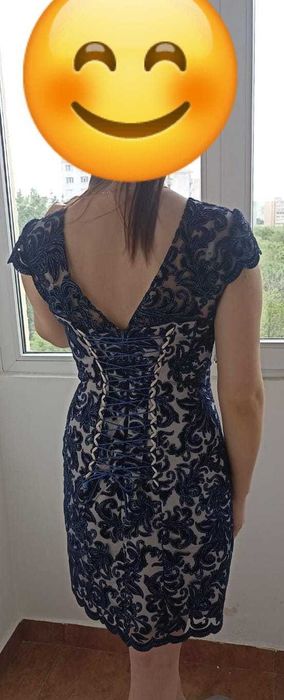 Vand rochie de ocazie, marimea M