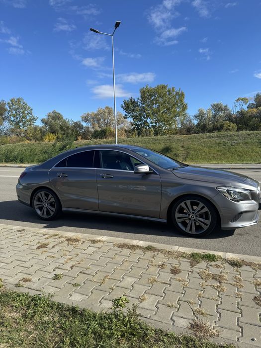 Mercedes - Benz CLA200 2017