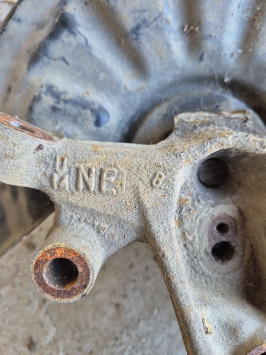 Vand Fuzete cu portfuzete spate si rulmenti complete Grupul VAG VW