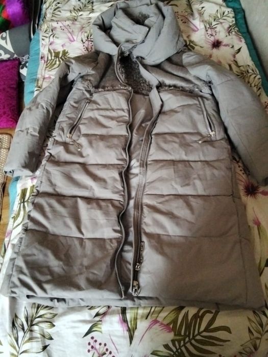 Курта 50размер, отдам за банку соленья