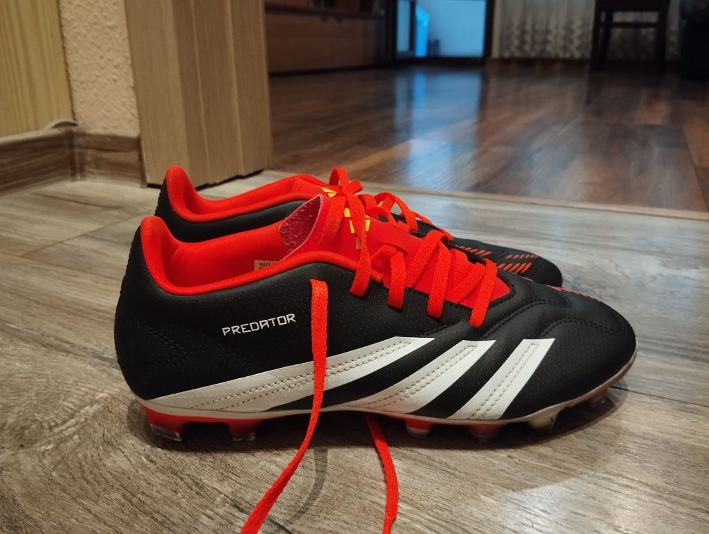 Adidas Predator бутони 40 номер