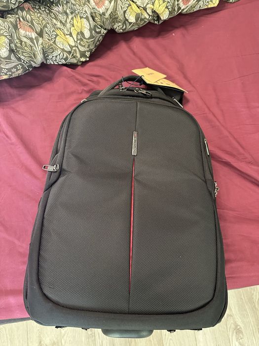 Черна раница Samsonite с 2 колела за 15.6 инча лаптоп Guardit 2.0