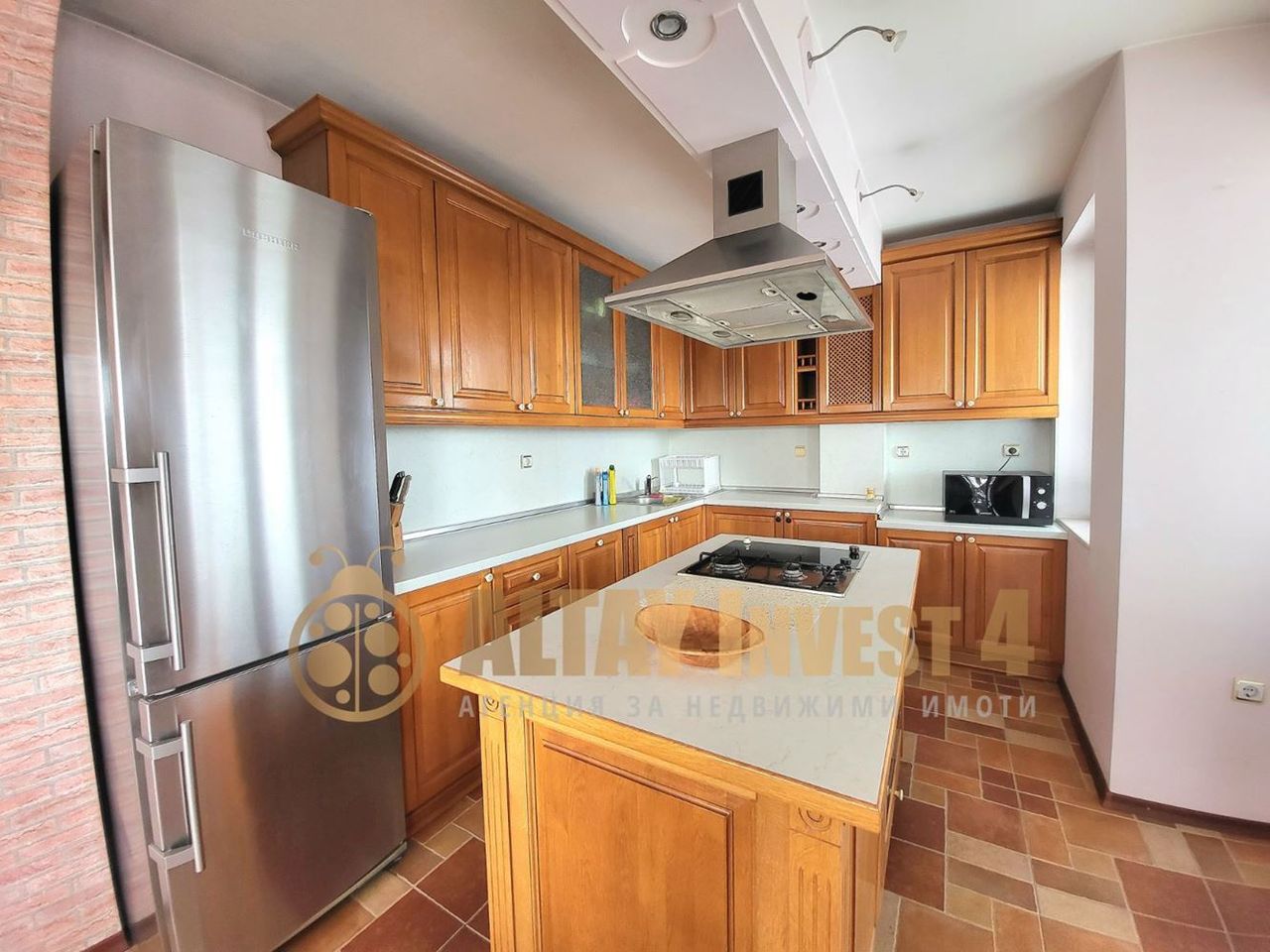 Продава се Мезонет в Варна, Бриз - 1903 кв.м за 231 €/кв.м - Снимка #2