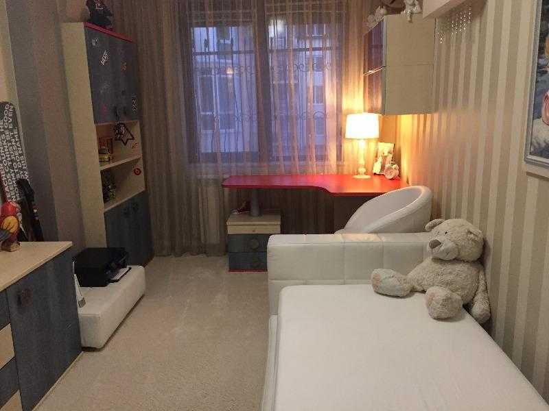 Продава се Четиристаен апартамент в София, Овча купел - 114 кв.м за 1553 €/кв.м - Снимка #9