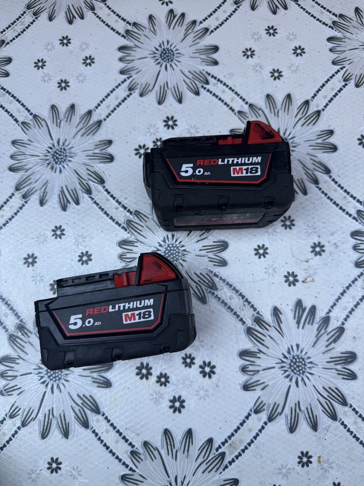 Акумулаторна батерия Milwaukee M18B5, 18 V, 5 Ah, литиево-йонна