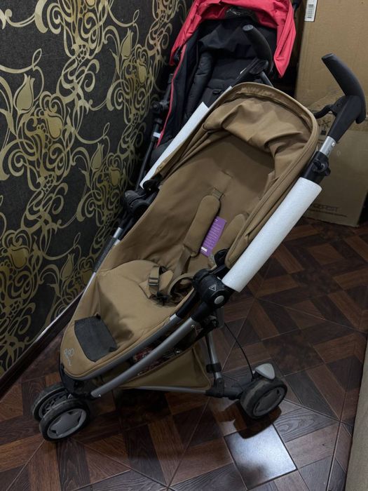 Детская коляска.