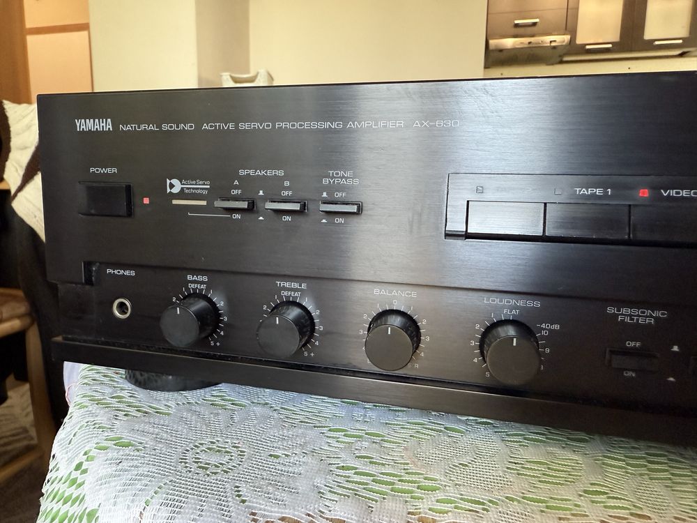 Yamaha AX-630 Стерео