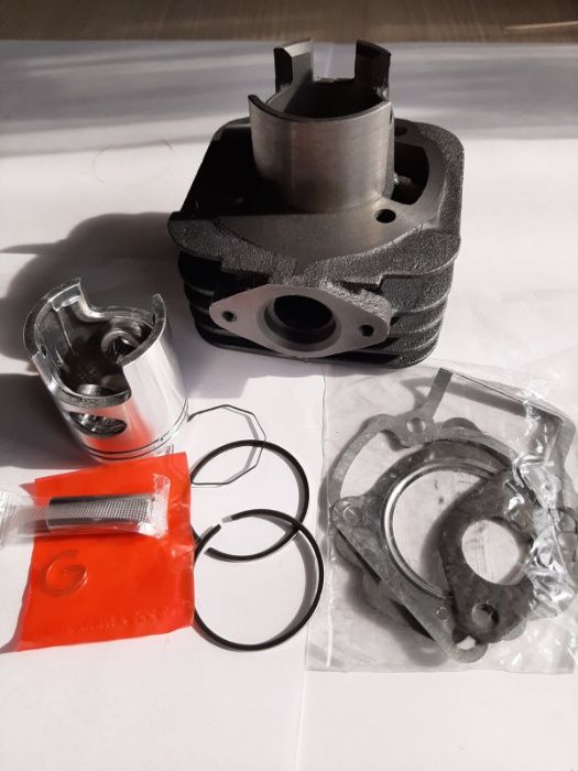 Set motor scuter 2T 50cc Piaggio (racire aer)