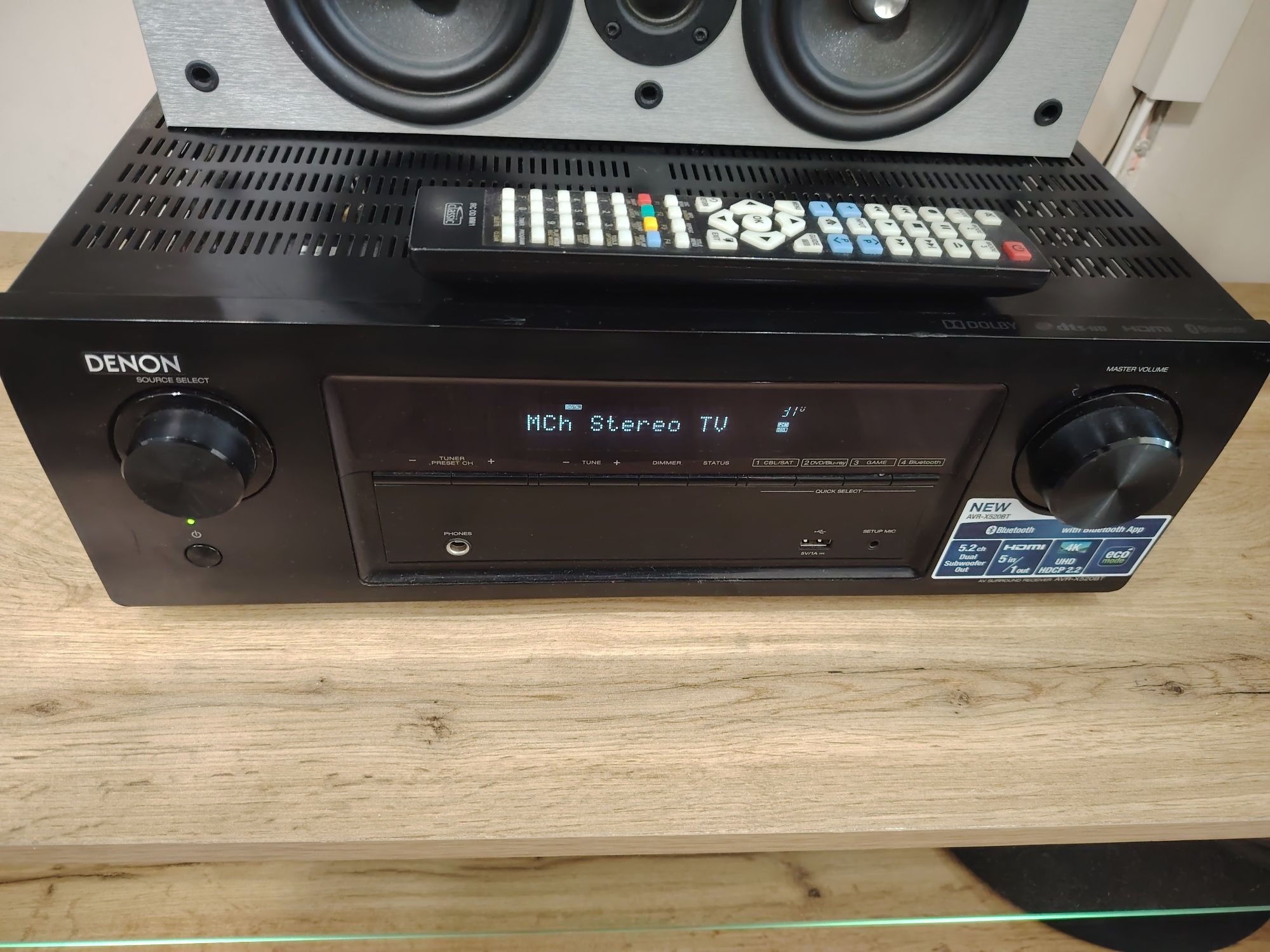 Ресивър 5.2 Denon AVR X520BT