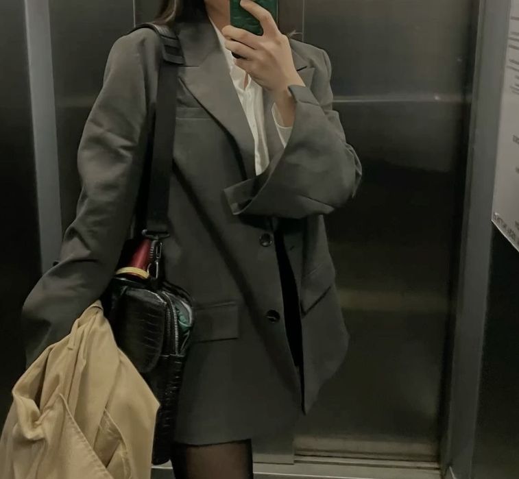 Серый пиджак 50 размер женский костюм