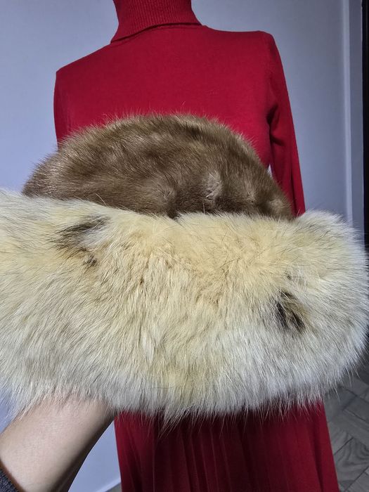 Caiula din blana naturala de nurca si blana de vulpe