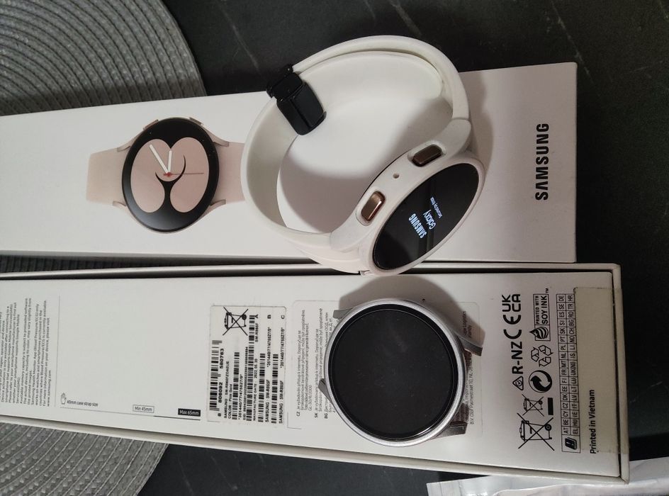 Samsung watch 4 Rose  Gold