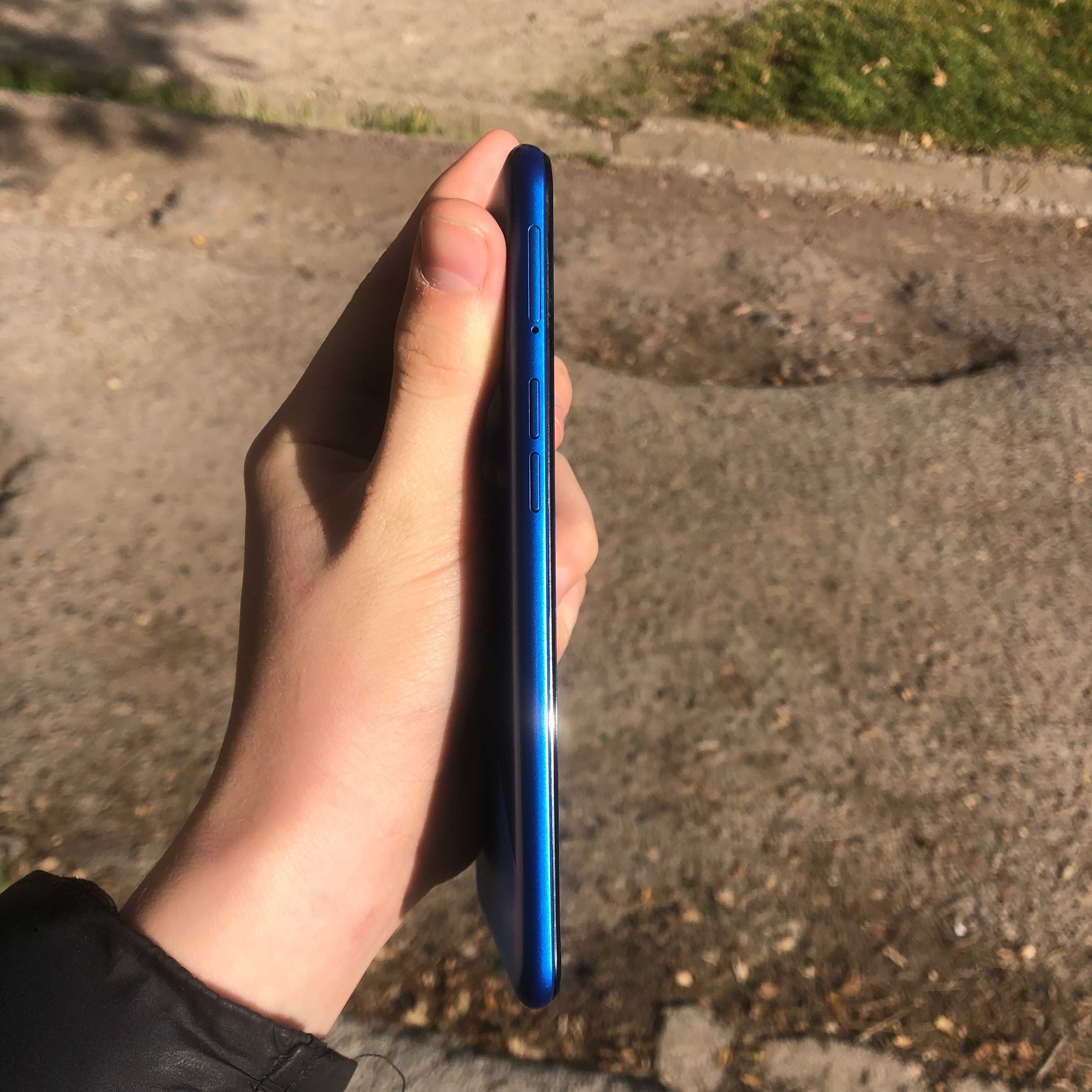 Samsung A10s Blue