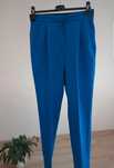 Pantaloni dama conici de la Sinsay