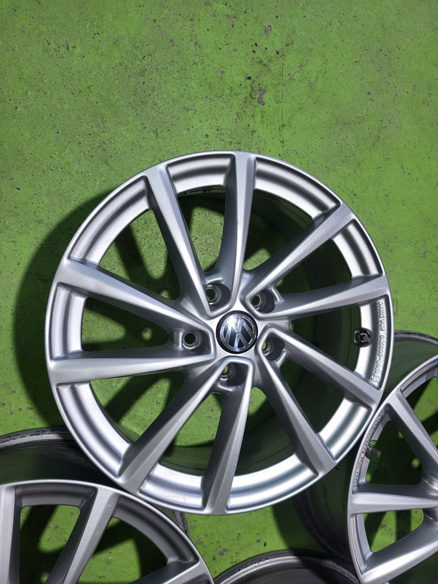 17 5x112 Vw Golf Touran Caddy Skoda Audi 5х112